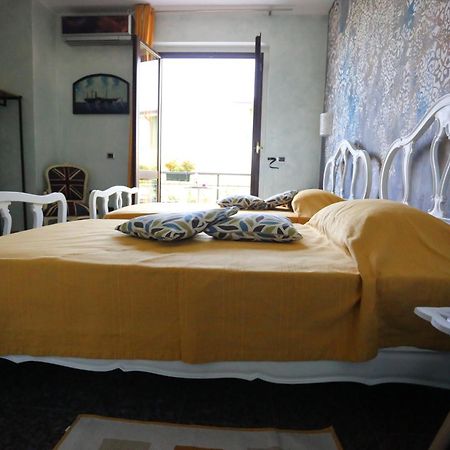B & B L'Almanacco San Martino in Strada Ngoại thất bức ảnh